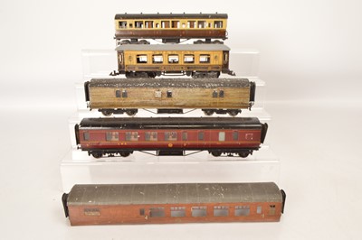 Lot 619 - Exley/Bing 0 Gauge mixed group of Passenger coaches (4)