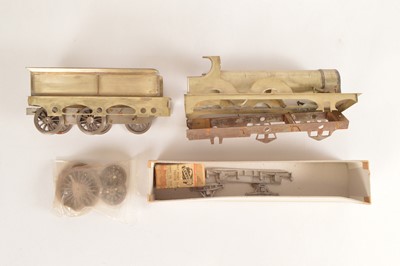 Lot 621 - Kit built Gauge 1 Locomotive & Tender body and other parts (10)
