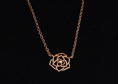 Lot 17 - A Piaget rose diamond set 18ct gold necklace and pendant