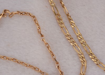 Lot 117 - Two 9ct gold chains