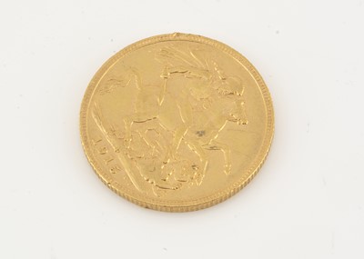 Lot 105 - A George V full Gold sovereign