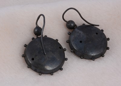 Lot 178 - A pair of Victorian silver roundel earrings