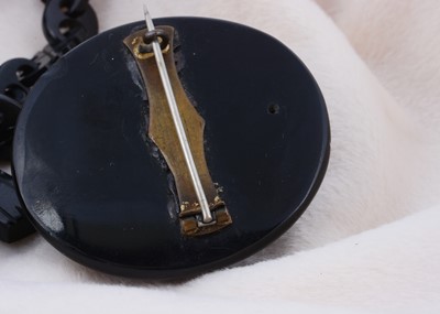 Lot 181 - A 19th Century carved jet fob chain