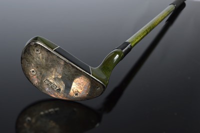 Lot 247 - Of golfing interest: A 1980s presentation putter from Garrard & Co