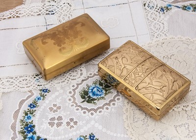 Lot 277 - Two 1950s gilt metal Elgin American  Beauty carryalls