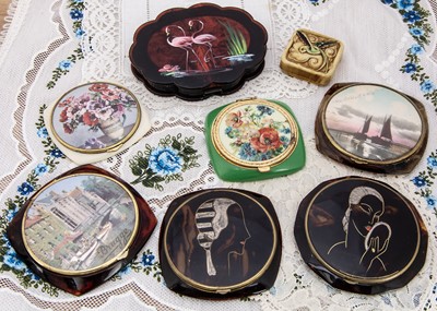 Lot 301 - Art Deco plastic compacts