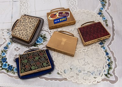 Lot 337 - Five vintage Mascot gilt metal handbag compacts