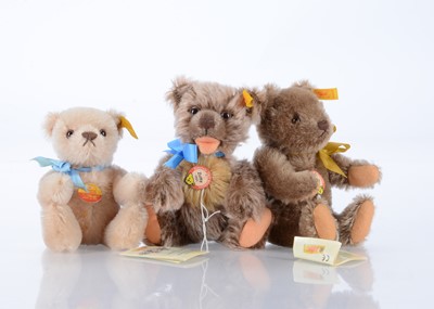 Lot 47 - Three small Steiff yellow tag teddy bears