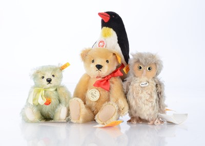 Lot 50 - Four Steiff yellow tag teddy bears and soft toy animals