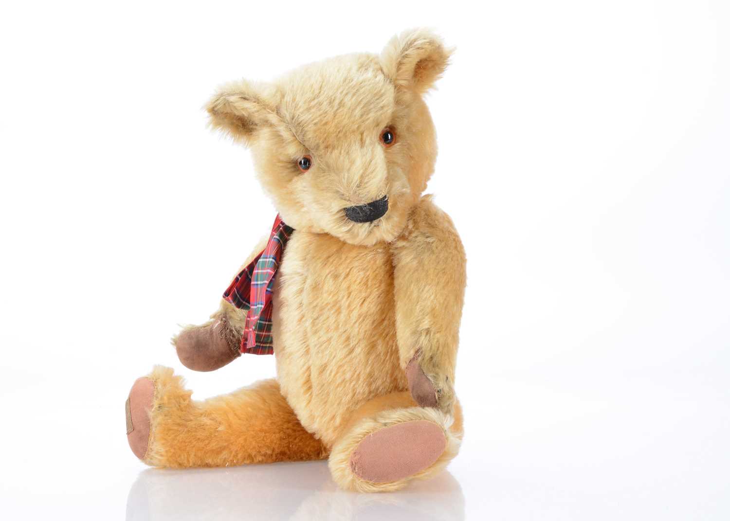 Lot 85 - A 1930s Chad Valley Magna teddy bear