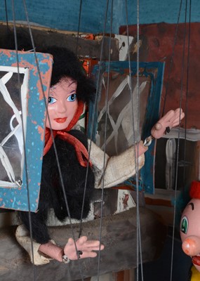 Lot 103 - A large electric mechanically driven Pelham Puppet theatre shop display
