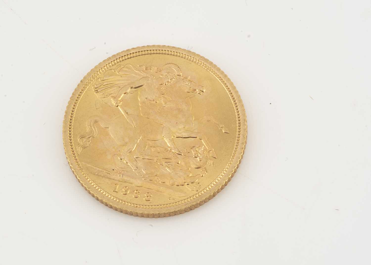 Lot 142 - A modern Elizabeth II full gold sovereign