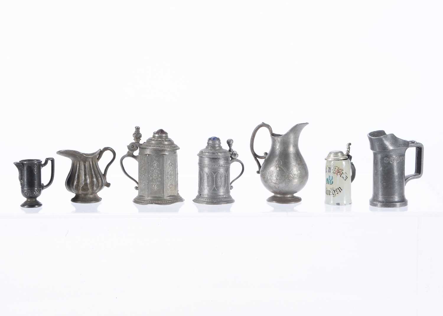 Lot 161 - Dolls’ house or doll’s metal vessels