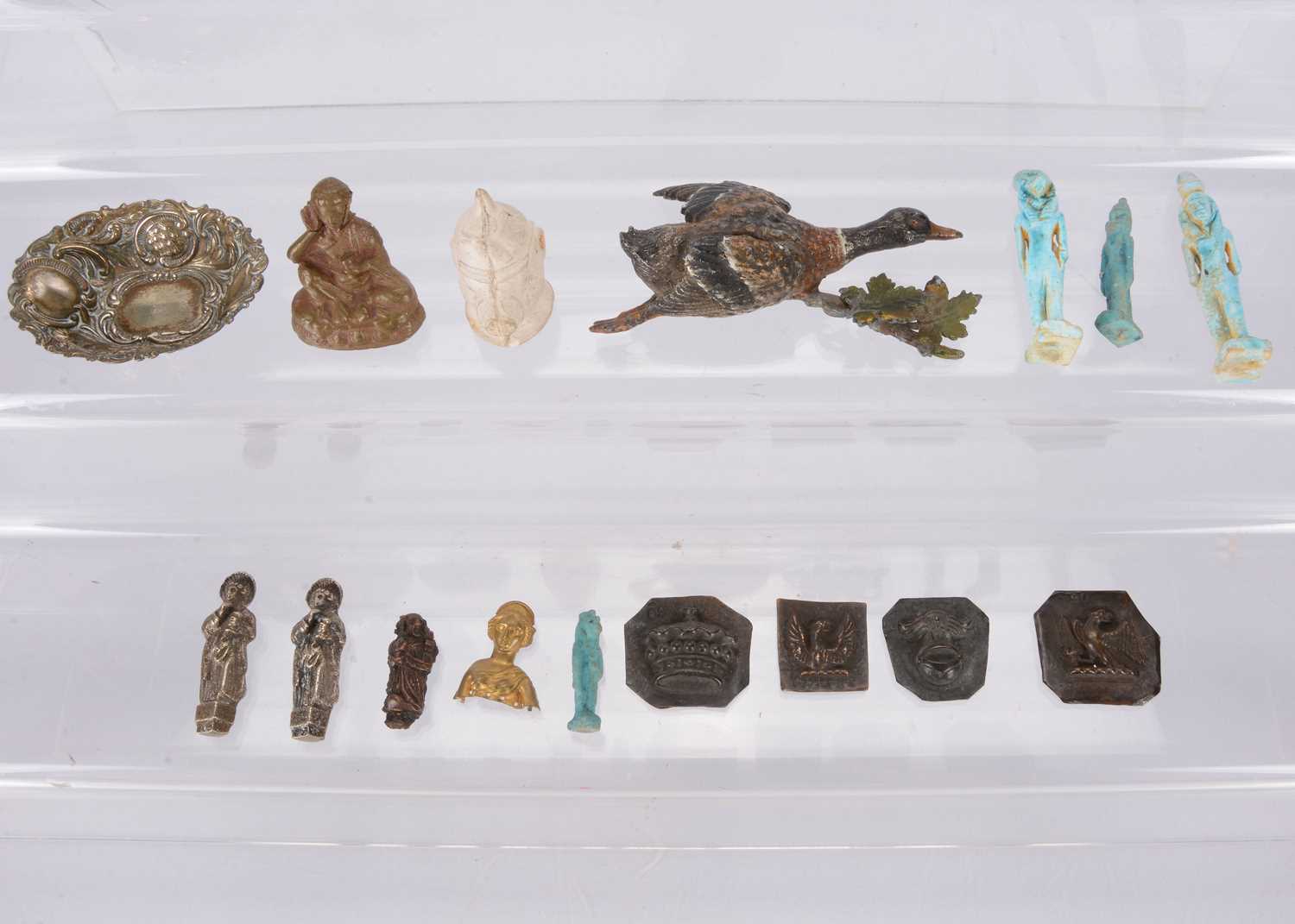 Lot 192 - Interesting collectables