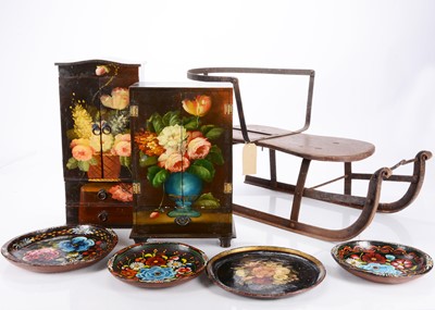 Lot 200 - A child’s sledge