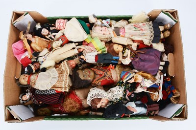 Lot 210 - A quantity of national costume dolls