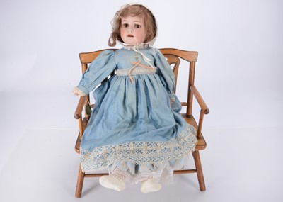 Lot 219 - A Max Handwerck Bebe Elite child doll