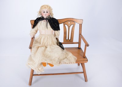 Lot 226 - A Bahr and Proschild 300 turned shoulder-head lady doll