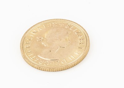 Lot 159 - A modern Elizabeth II full gold sovereign