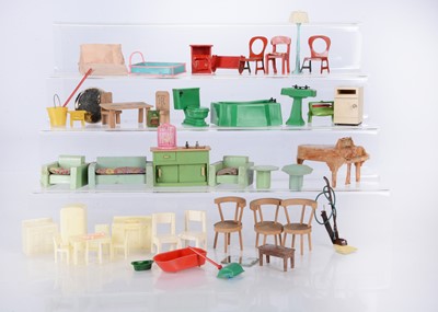 Lot 278 - 1930s-50s dolls’ house furniture and chattels