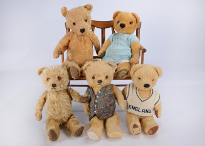 Lot 314 - Five post-war British teddy bears