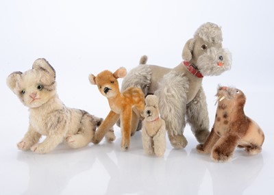 Lot 340 - Five post war Steiff animals