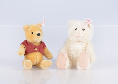 Lot 354 - A Steiff  limited edition 2007 Club Event teddy bear