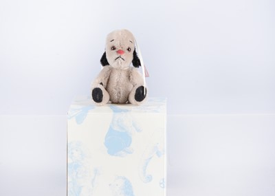 Lot 355 - A Steiff limited edition Sweep ornament