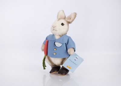 Lot 377 - A Steiff limited edition Peter Rabbit 100 Years Anniversary Edition
