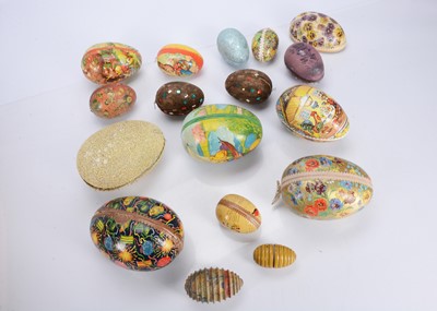 Lot 402 - Card Easter eggs