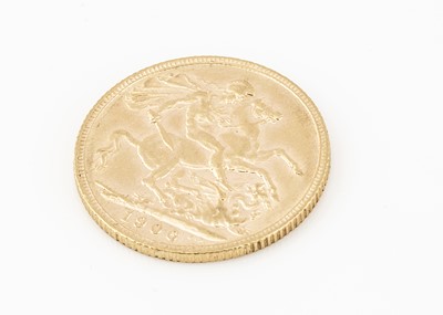 Lot 174 - An Edward VII full gold Sovereign