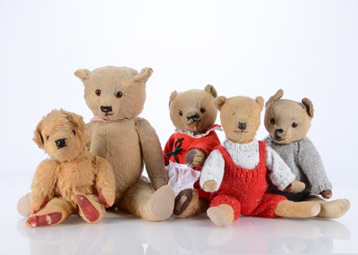 Lot 524 - Five worn teddy bears