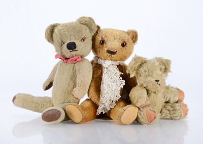 Lot 526 - Lizzy 1930s Chad Valley Magna teddy bear