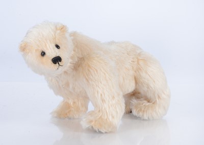 Lot 560 - A limited edition Bear Bits ‘Snow Bear’ realistic artist teddy bear