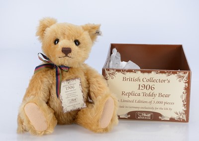 Lot 584 - A Steiff limited edition 1906 replica British Collectors teddy bear