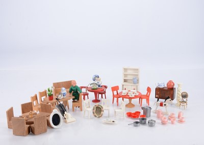 Lot 650 - 1950s and later dolls’ house furniture and chattels