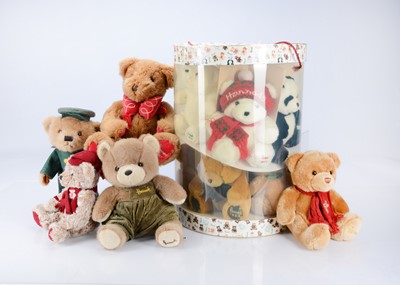 Lot 680 - A special edition Harrods Ten Teddies presentation set