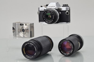 Lot 6 - A SLR and Digital Camera