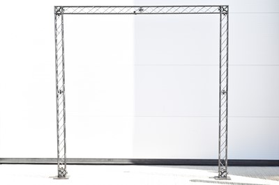 Lot 9 - A Studio Lighting Rig