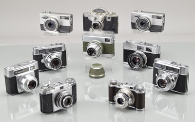 Lot 17 - A Tray of Viewfinder Cameras