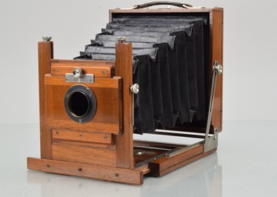 Lot 23 - A Mahogany & Brass Half Plate Field Camera Body