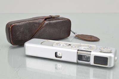 Lot 76 - A Minox B Sub Miniature Camera