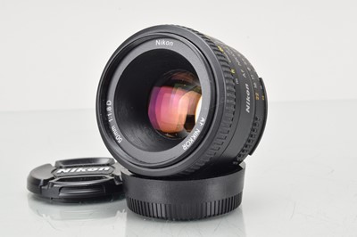Lot 95 - A Nikon AF Nikkor 50mm f/1.8D Lens