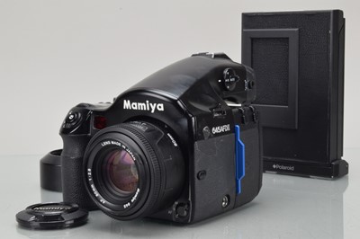 Lot 157 - A Mamiya 645 AFD II Camera