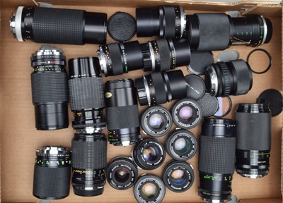 Lot 218 - A Tray of Olympus OM Lenses and OM Mount Lenses