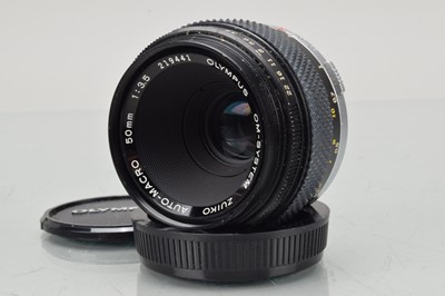 Lot 263 - An Olympus OM Zuiko Auto Macro 50mm f/3.5 Lens