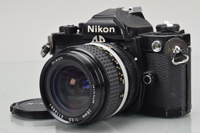 Lot 292 - A Nikon FM SLR Camera