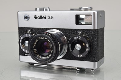 Lot 357 - A Rollei 35 Compact Camera