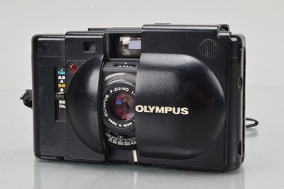 Lot 390 - An Olympus XA Compact Camera