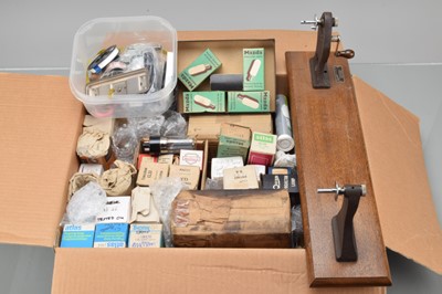 Lot 473 - Cine film Accessories